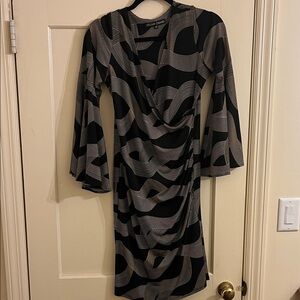 Elegant Black and Gray Patterned Long Sleeve Dress